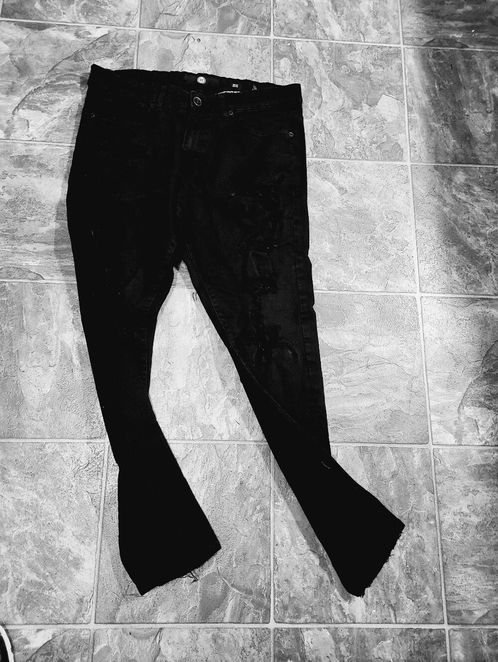 JORDAN CRAIG DISTRESS SKINNY JEANS